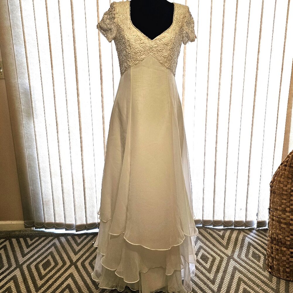 Venus Bridal Cream Lace Bodice Chiffon Layered Wedding Dress